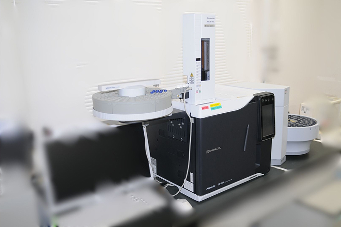 ガスクロマトグラフ